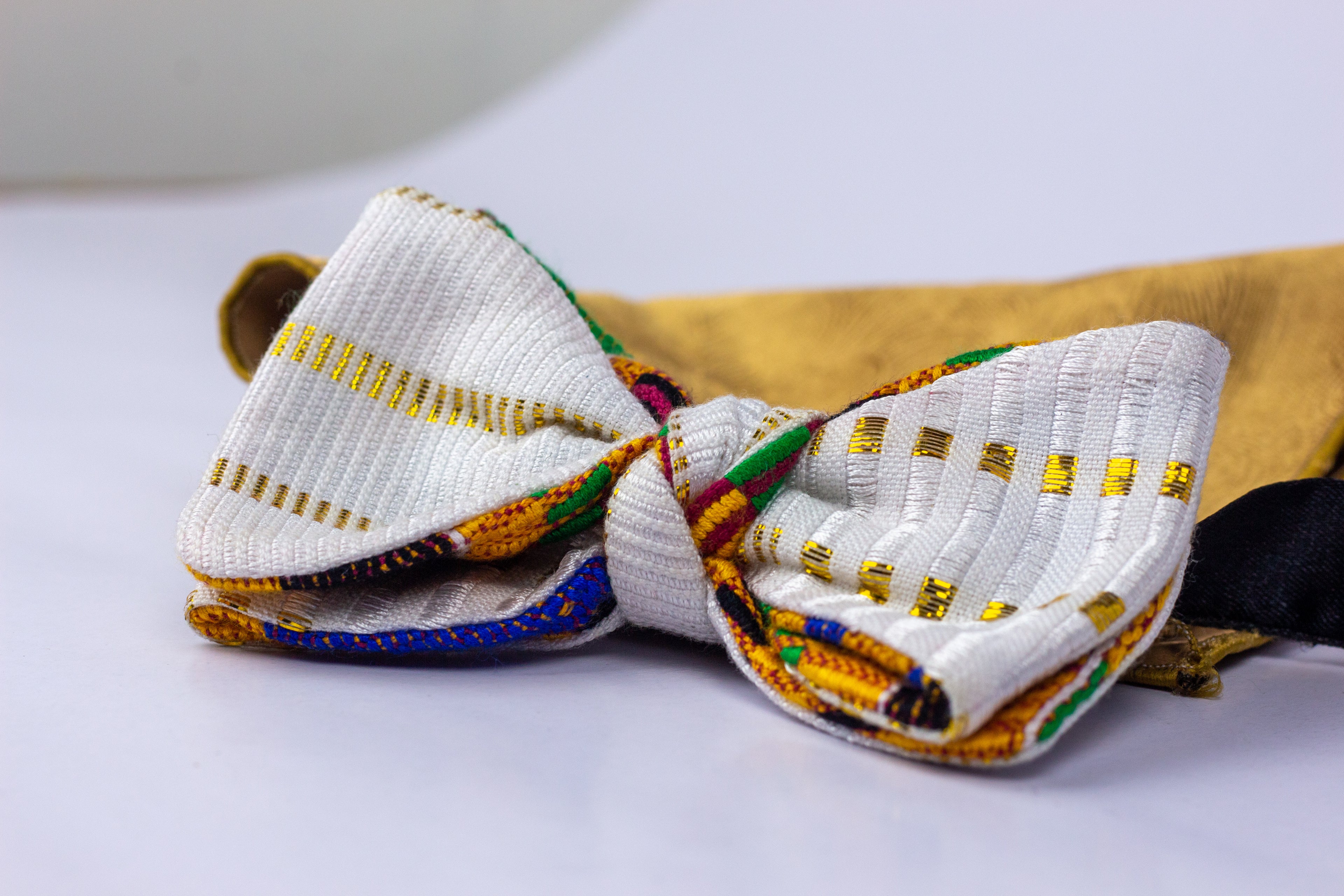 White and Gold Kente Bow-tie [faux self-tie Bow-tie]