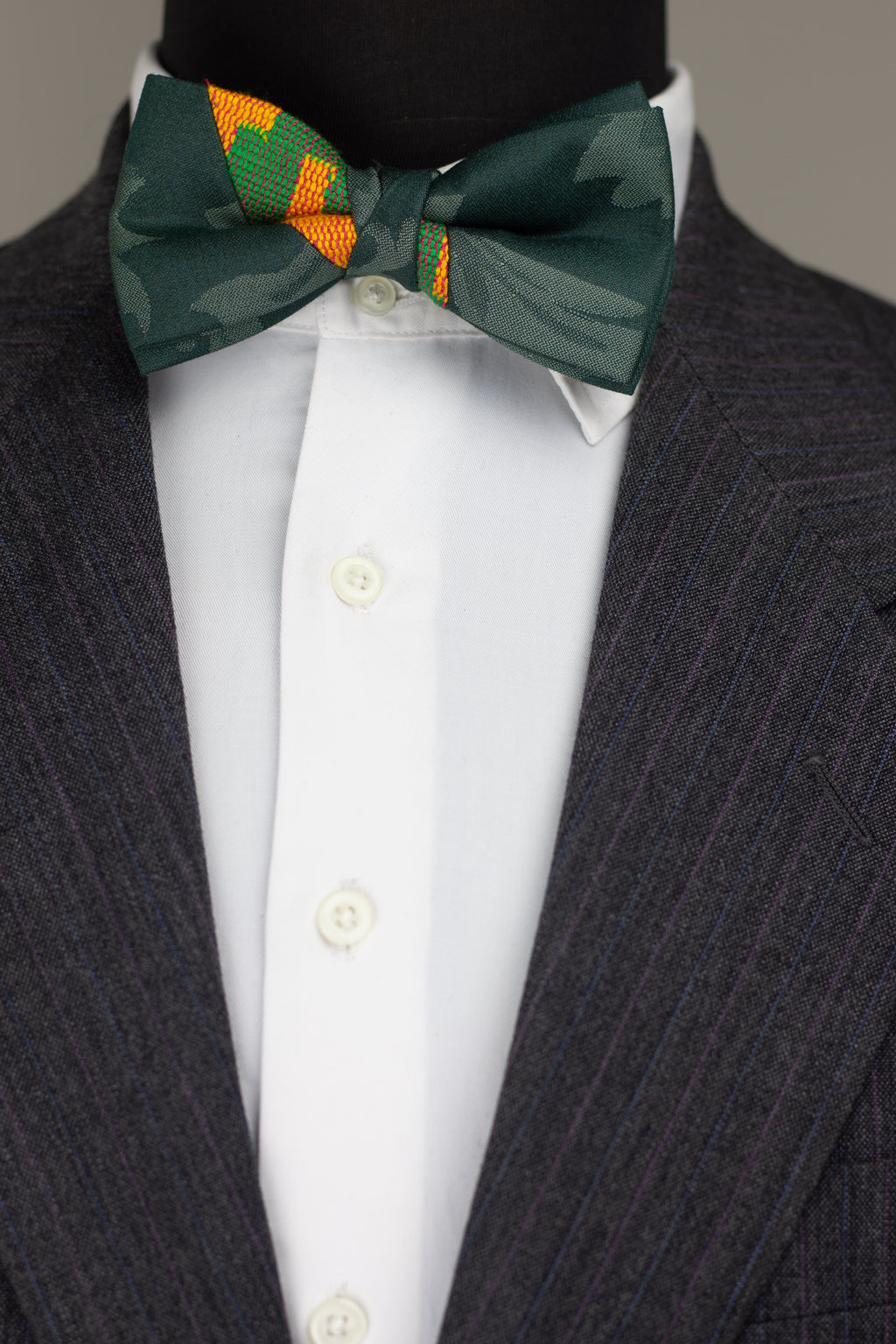 Green Kente Standard Bow-tie [Pre-tied Bow-tie]